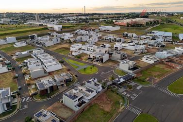 Terreno &agrave; venda - 250m&sup2; - Gleba Figueira