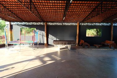 Ch&aacute;cara &agrave; venda - 20m&sup2; - Estrada Jaborandi