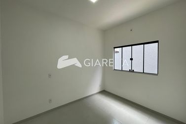 Casa &agrave; venda - 60m&sup2; - JARDIM COOPAGRO