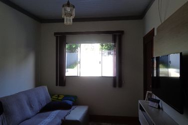 Casa &agrave; venda - 202m&sup2; - Zona Armazem
