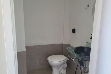 Sal&atilde;o Comercial para alugar - 21m&sup2; - Zona III