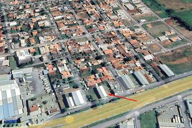 Sala Comercial &agrave; venda - 420m&sup2; - Jardim Kennedy