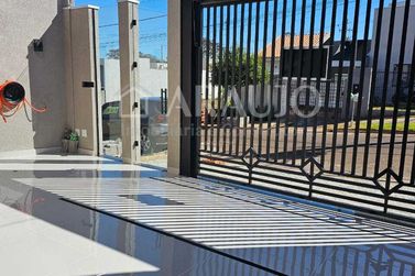 Casa &agrave; venda - 85m&sup2; - Jardim Thereza