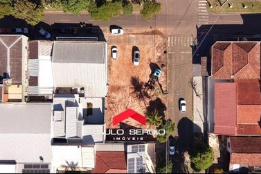 Terreno &agrave; venda - 450m&sup2; - Jardim Igua&ccedil;u