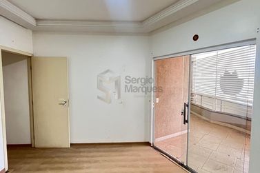 Sobrado &agrave; venda - 247m&sup2; - Zona VI