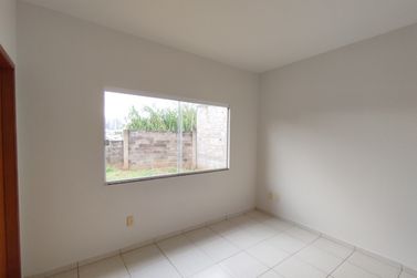 Casa para alugar - 590m&sup2; - ZONA VI