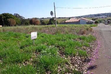 Terreno &agrave; venda - 219m&sup2; - Jardim Real