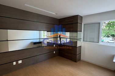 Apartamento para alugar - 176m&sup2; - ZONA I