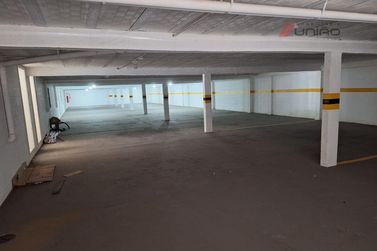 Sal&atilde;o Comercial para alugar - 243m&sup2; - Zona I