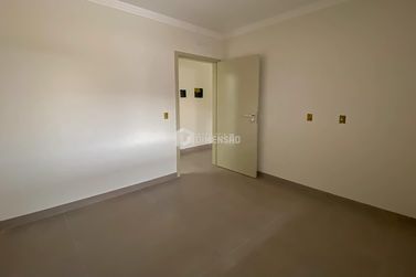 Casa &agrave; venda - 74m&sup2; - Jardim Ibis