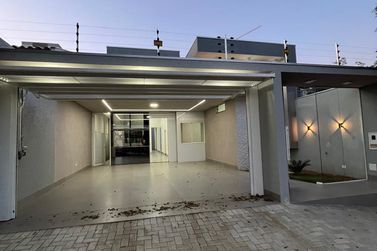 Casa &agrave; venda - 145m&sup2; - Jardim  Porto Seguro