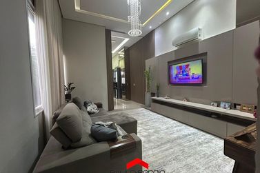 Casa &agrave; venda - 200m&sup2; - Lago Aratimbo