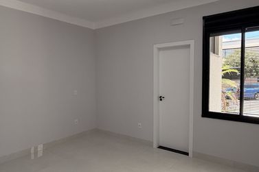 Casa &agrave; venda - 110m&sup2; - Jardim Cima