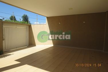 Casa &agrave; venda - 120m&sup2; - Jardim Lisboa