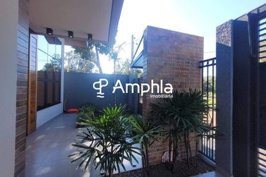Casa &agrave; venda - 198m&sup2; - Recanto Tropical