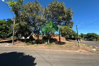 Terreno &agrave; venda - 330m&sup2; - JARDIM BEIRA RIO