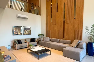 Casa &agrave; venda - 253m&sup2; - Paysage Essenza Condom&iacute;nio