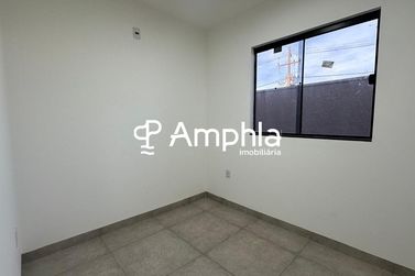 Casa &agrave; venda - 60m&sup2; - Esmeralda