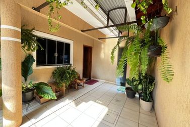 Ch&aacute;cara &agrave; venda - 