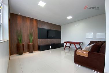 Casa &agrave; venda - 259m&sup2; - Parque do Lago