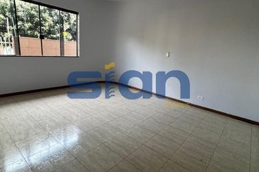 Casa para alugar - 200m&sup2; - Zona II