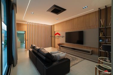 Casa &agrave; venda - 432m&sup2; - Euro Park Residence