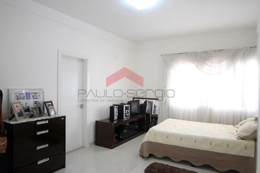Sobrado &agrave; venda - 325m&sup2; - Zona II