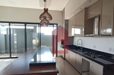 Casa &agrave; venda - 141m&sup2; - PAYSAGE ESSENZA CONDOM&Iacute;NIO