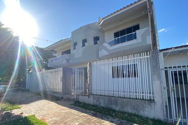 Casa &agrave; venda - 218m&sup2; - ZONA I-A