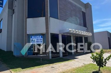 Sal&atilde;o Comercial para alugar - 301m&sup2; - Jardim Birigui