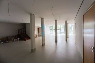 Sal&atilde;o Comercial para alugar - Zona III