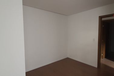 Apartamento &agrave; venda - 111m&sup2; - Zona I