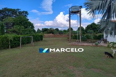 Ch&aacute;cara &agrave; venda - 26m&sup2; - PR 489