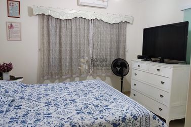 Sobrado &agrave; venda - 324m&sup2; - Jardim Global