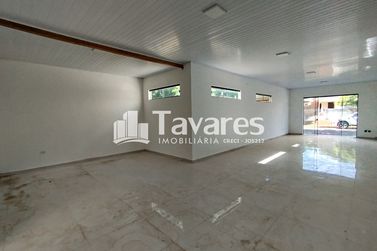 Sobrado para alugar - Centro