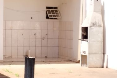 Casa &agrave; venda - 70m&sup2; - Jardim Imperial I