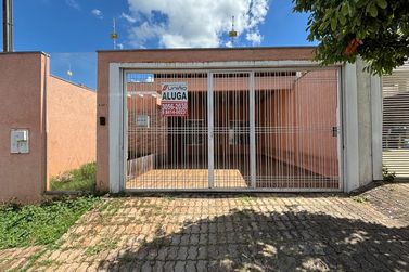 Casa para alugar - 112m&sup2; - Jardim Santa Clara