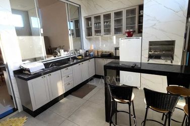Casa &agrave; venda - 140m&sup2; - Jardim Imigrantes