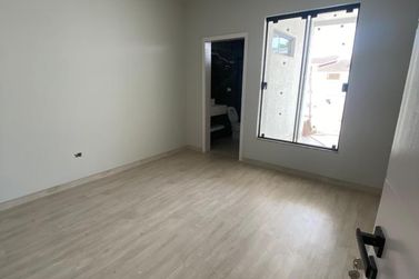 Casa &agrave; venda - 105m&sup2; - jardim Lopes
