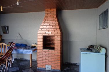 Casa &agrave; venda - 202m&sup2; - Zona Armazem