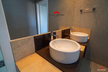 Sobrado &agrave; venda - 317m&sup2; - Condom&iacute;nio Ecoville