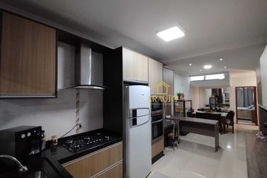 Casa &agrave; venda - 178m&sup2; - Zona VI