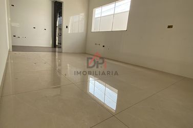 Casa &agrave; venda - 110m&sup2; - Jardim Veneza II