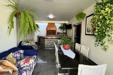 Sobrado &agrave; venda - 490m&sup2; - Centro