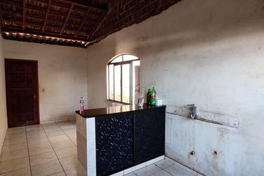 Casa &agrave; venda - 130m&sup2; - VILA PIONEIRO