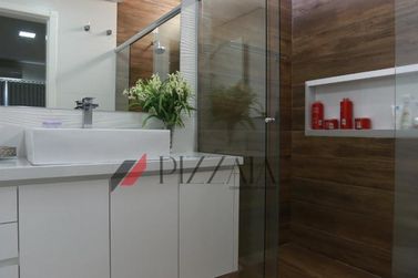 Sobrado &agrave; venda - 242m&sup2; - Zona II