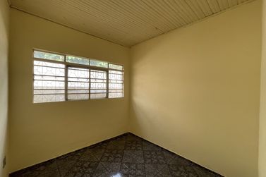 Casa para alugar - 169m&sup2; - JARDIM IGUACU