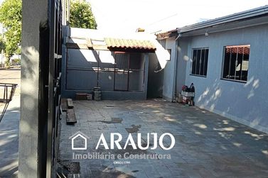Casa &agrave; venda - 250m&sup2; - Jardim Uni&atilde;o