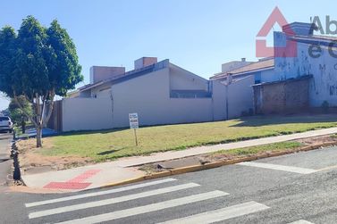Terreno &agrave; venda - 180m&sup2; - Parque Bandeirantes