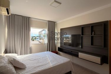 Sobrado &agrave; venda - 227m&sup2; - Condom&iacute;nio Ecoville
